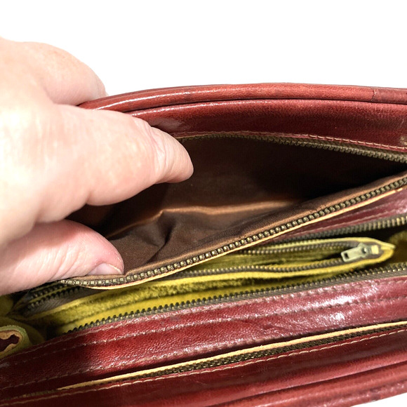 Vintage red tooled leather handbag purse Boho southwestern unique retro bag - Picture 11 of 12